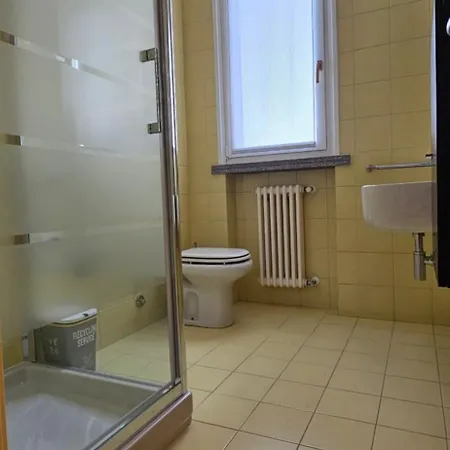 Apartment On The Hills A Stone's Throw From Center San Fermo della Battaglia